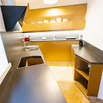 Premium 2br In Old Town - Walk To Sea Дом отдыха