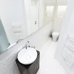Premium 2br In Old Town - Walk To Sea 펜션 피란
