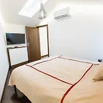 Premium 2br In Old Town - Walk To Sea * Пиран