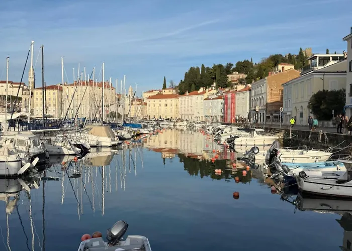 Casa Matteo Two Bedroom In 皮兰